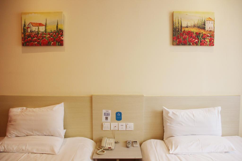 Hanting Express Wuxi Xihu Road Уси Номер фото